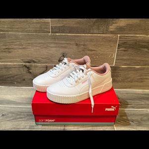 Kids 7 Carina L Jr White Pumas